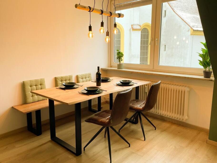 Altstadt-Wohnung Im Weidener Zentrum Weiden in der Oberpfalz ภายนอก รูปภาพ